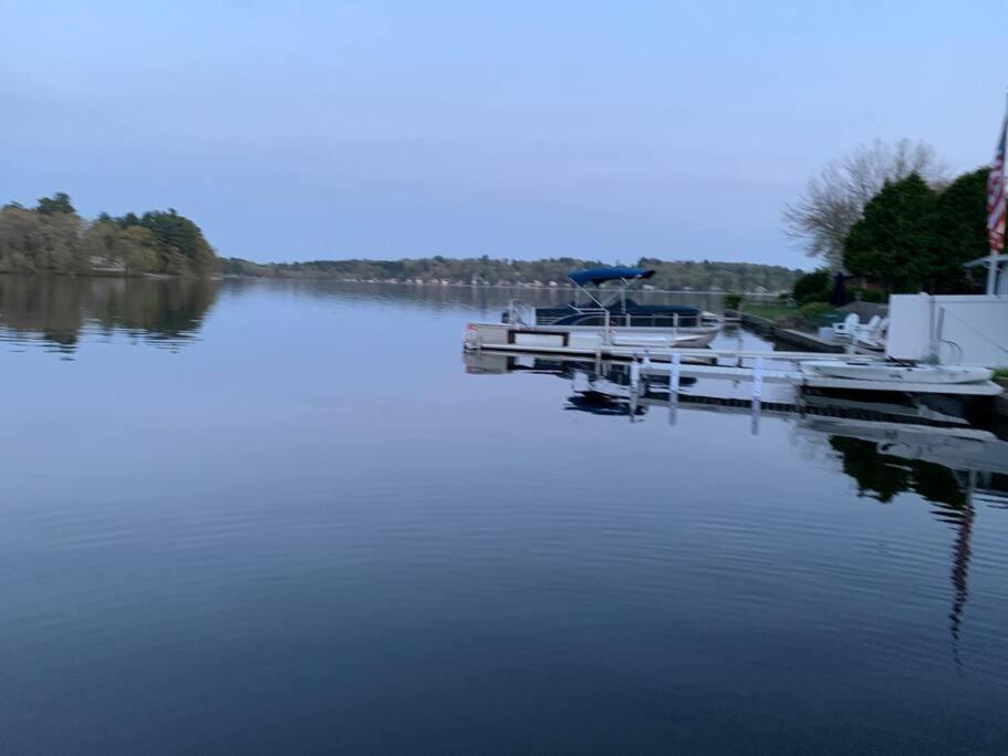 Lake Attitash Waterfront W/ Private Dock Amesbury Extérieur photo